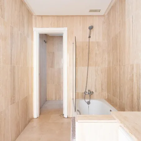 Eden Duke-paradise Jacuzzi Terrace Retreat