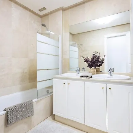 Apartment Eden Duke-paradise Jacuzzi Terrace Retreat