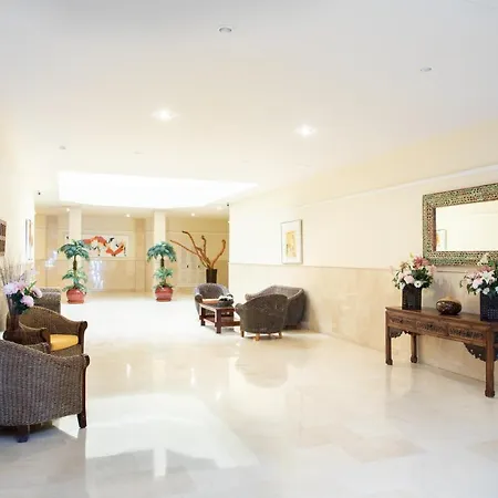 Eden Duke-paradise Jacuzzi Terrace Retreat Apartment