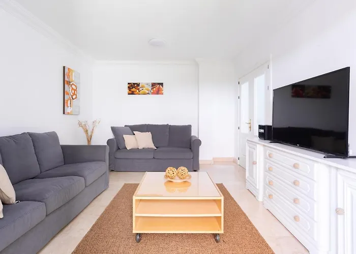 Eden Duke-paradise Jacuzzi Terrace Retreat